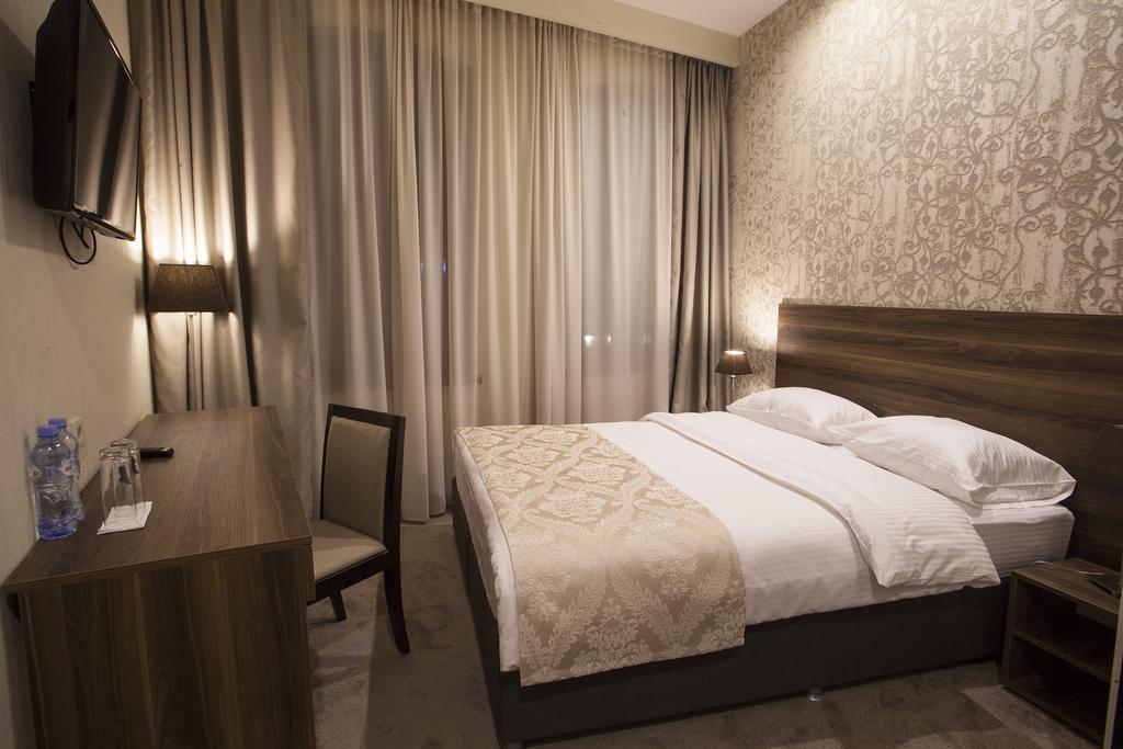Old Meidan Tbilisi By Urban Hotels Exterior foto